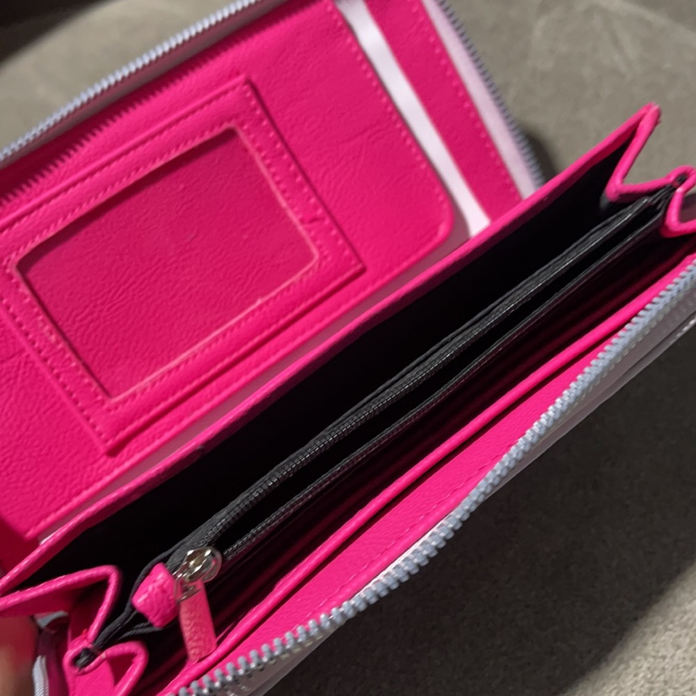 🥰🥰Betsey Johnson XOBOW Wallet🥰🥰 - Picture 8 of 11